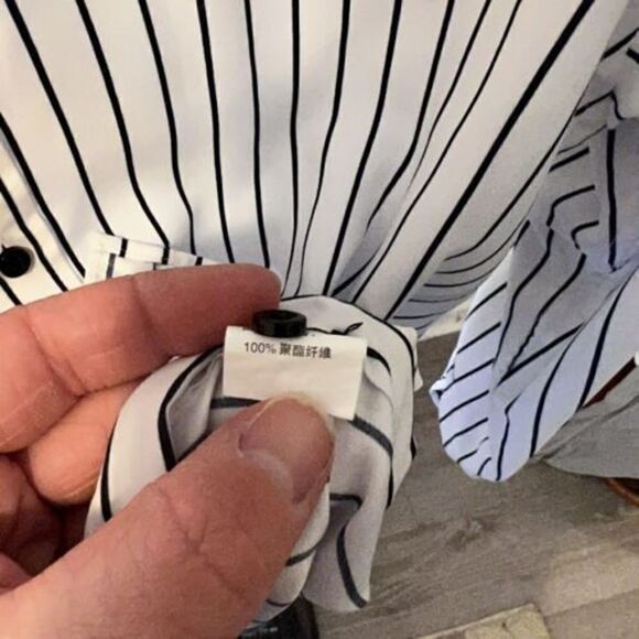 Mens White Black Vertical Stripe Long Sleeve Button Up Shirt Fits Like Medium - Picture 5 of 6
